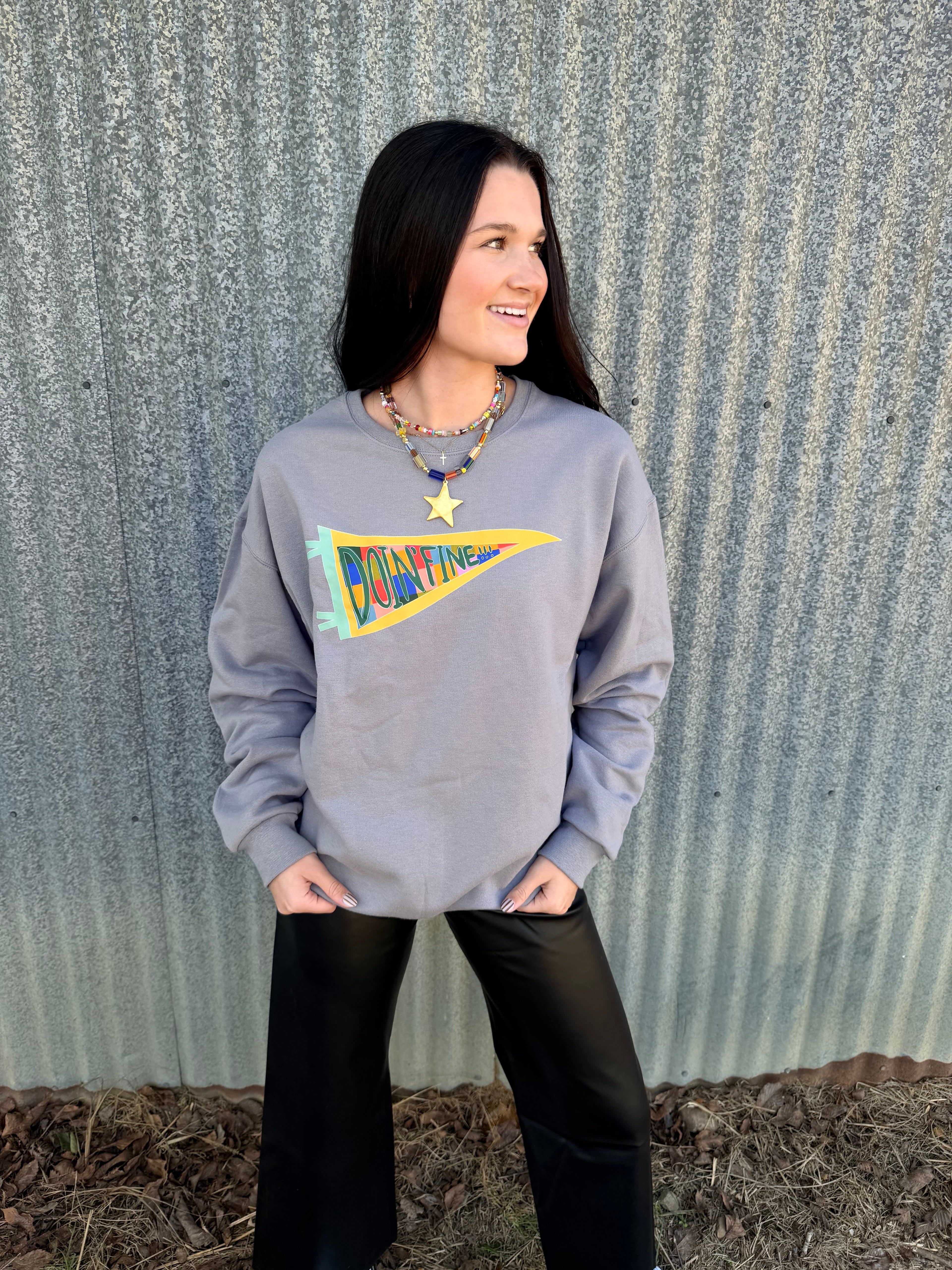 doin’ fine crewneck - charcoal grey